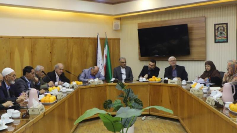 نشست مدیر صندوق بازنشستگی با مدیرکل و مدیران کانون‌های بازنشستگی آموزش و پرورش استان گلستان